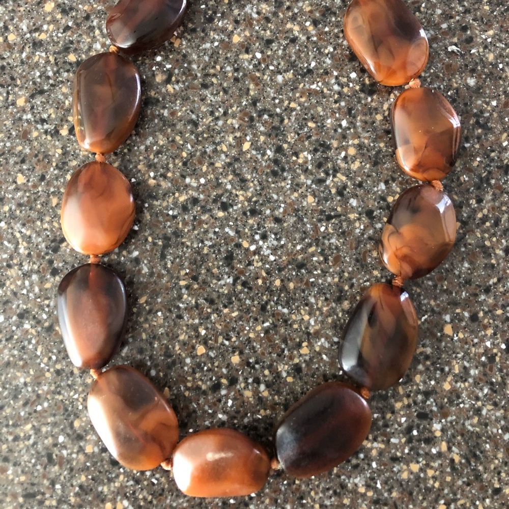 Choker necklace